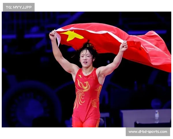 太极推手世锦赛增设女子组 中国选手包揽全部金牌荣耀时刻 太极推手世锦赛增设女子组 中国选手包揽全部金牌荣耀时刻